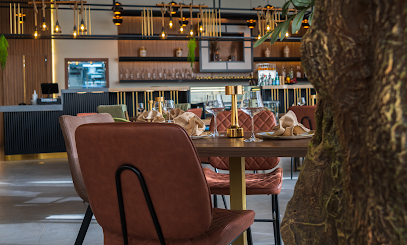 ماتادور كافي ولونج Matador Cafe & Lounge