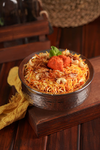 مطعم آسيا يار للمأكولات الهندية