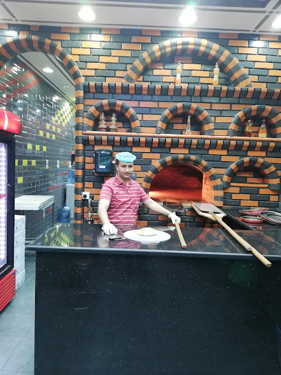 كوخ البيتزا 2