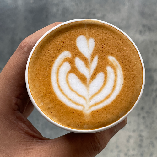 مقهى هزروف للقهوة المختصة - المدينة المنورة