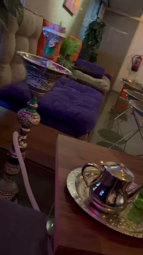 Comentarii opinii despre مُكنه كافيه - Moknah cafe