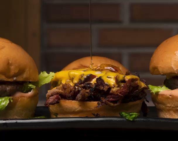 يور برجر العزيزية