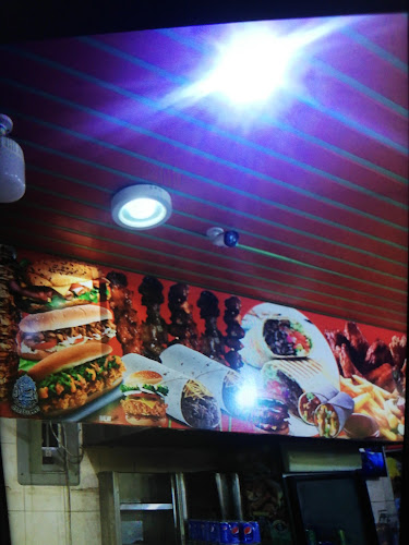 مطعم بروستد بيت طازج - القريات