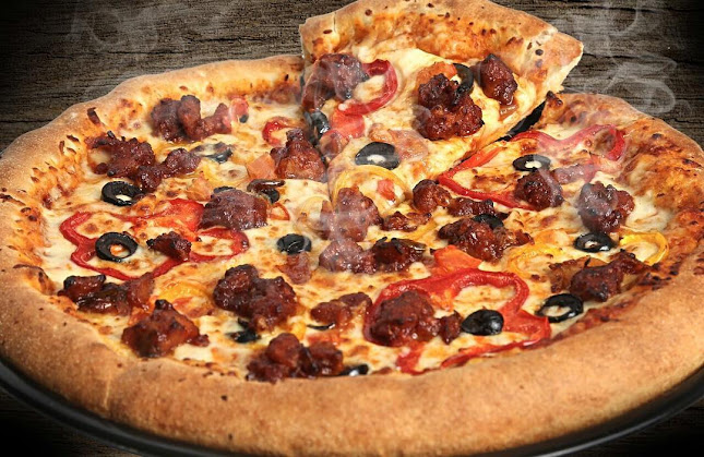 Opinii despre بيتزا ريم فرع المزروعية în الدمام - الضيافة