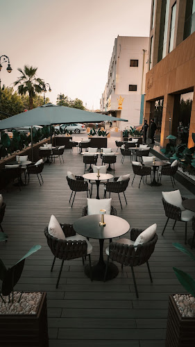 مطعم بيو - الضيافة