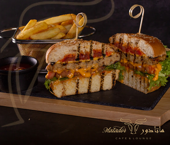 ماتادور كافي ولونج Matador Cafe & Lounge - الضيافة