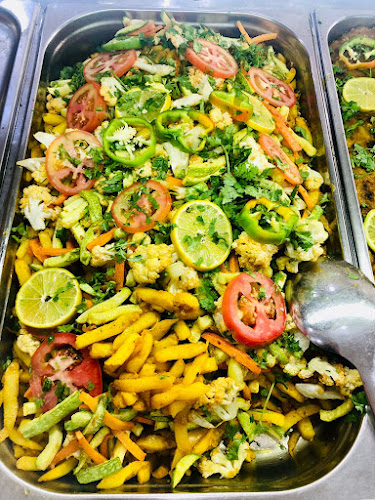 مطعم القصر البخاري. - نجران