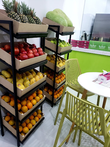 Opinii despre عصائر درة التوت în البكيرية - الضيافة