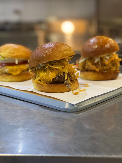 رويال بروستد القيصومه