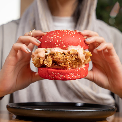 Opinii despre هوت تيست برجر în الدمام - الضيافة