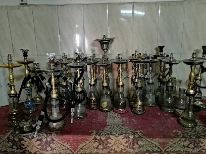 مقهى ركن الطريق