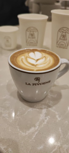 Opinii despre La Pivoine Cafe لابيفوان كافيه în عرعر - الضيافة