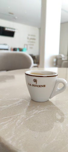 La Pivoine Cafe لابيفوان كافيه - عرعر