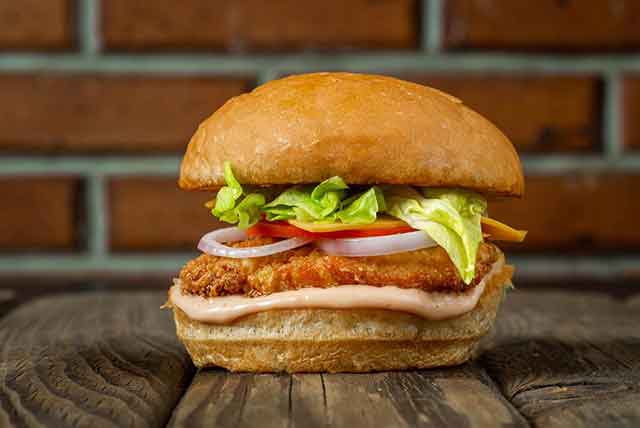 يور برجر العزيزية - الضيافة