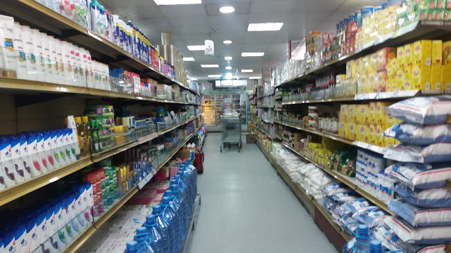 Opinii despre مركز ومخبز العزيزية للتسويق în مكة - الضيافة