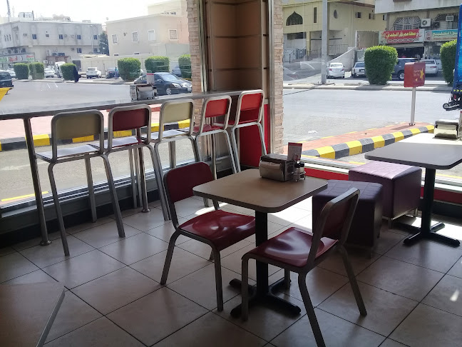 Opinii despre هارديز în جدة - الضيافة