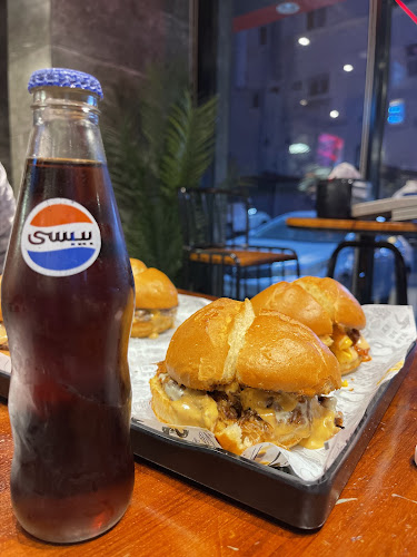 Opinii despre ليشلاز فرع الروضة în جدة - الضيافة