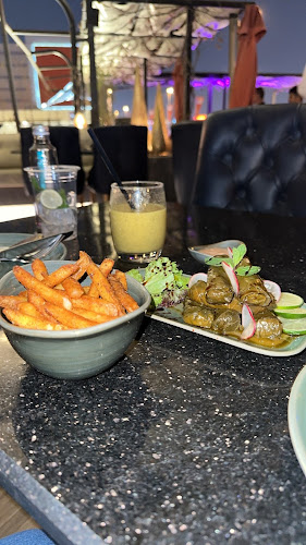 Opinii despre Adic2 La Cabana Restaurant & Coffee în الرياض - الضيافة