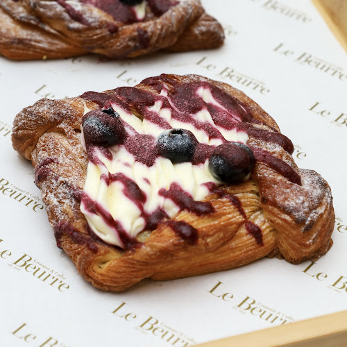 Le Beurre Bakery مخبز لوبيغ