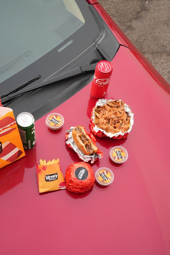 همي برجر - الضيافة