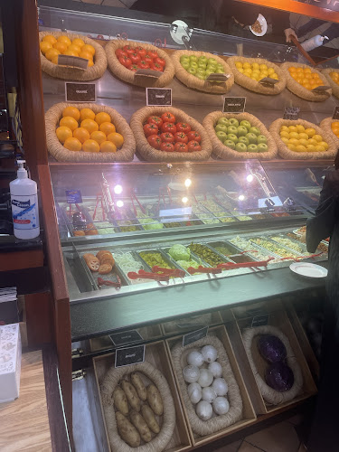 شارع التخصصي الفرعي، العليا، الرياض 12313