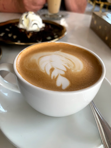 Comentarii opinii despre فيلفيت لاونج كافيه