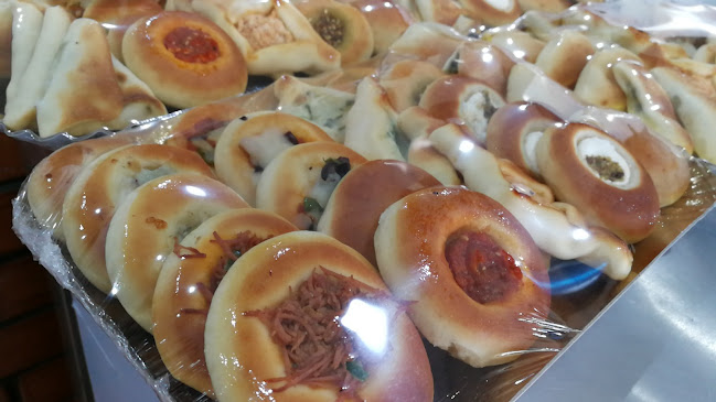 حلويات ومعجنات اكليل الجبل - الضيافة