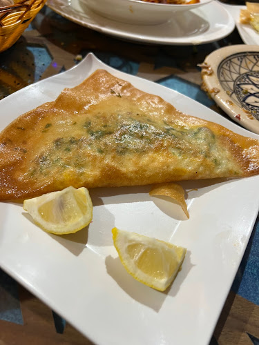 Opinii despre مطعم هنا تونس în جدة - الضيافة