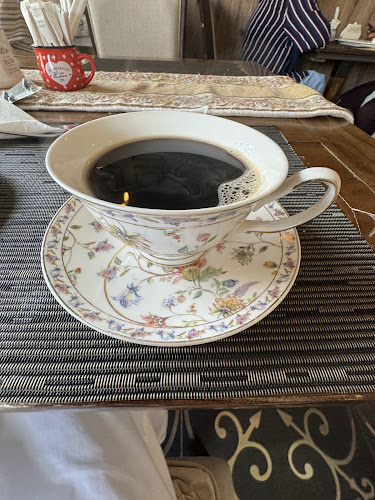 Comentarii opinii despre LaFamiglia Bistro Cafe لافاميليا بيسترو كافيه