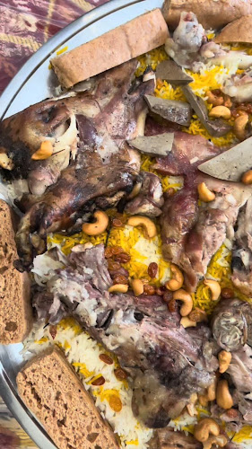 Comentarii opinii despre مطعم حنيذ علي رمزي