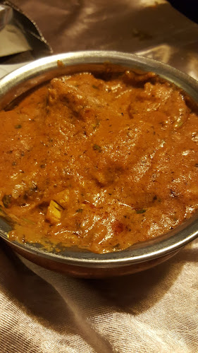 Comentarii opinii despre مطعم الباني(عربي - هندي)