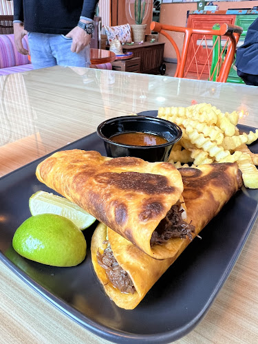 Tacoville - الضيافة