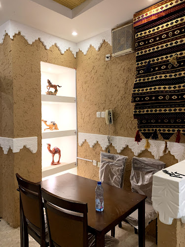 مقهى بوتيكات نسائية - الضيافة