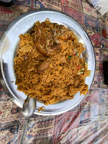 مطعم أصل المضغوط للأكلات الشعبية - الضيافة