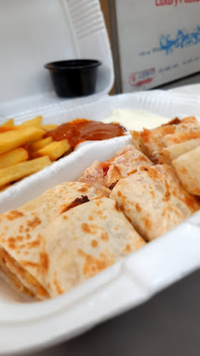 Comentarii opinii despre عالم العصائر والكنافه الباحه