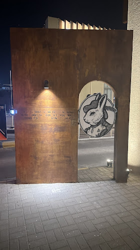 الشارع الثامن عشر، الريان، الدمام 32256