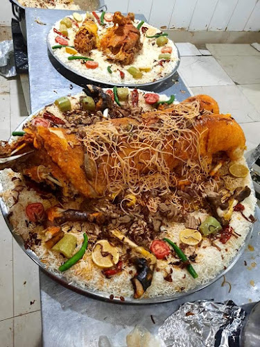 مطاعم مطعم ومندي الديوانية لتقديم الوجبات