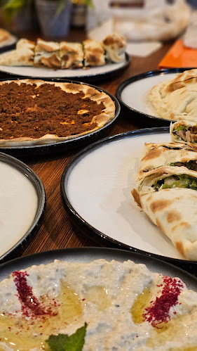 مطعم خبز مريم - القطيف‎