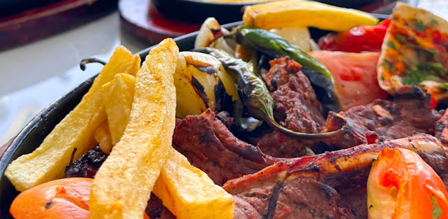 الوزان للمطاعم