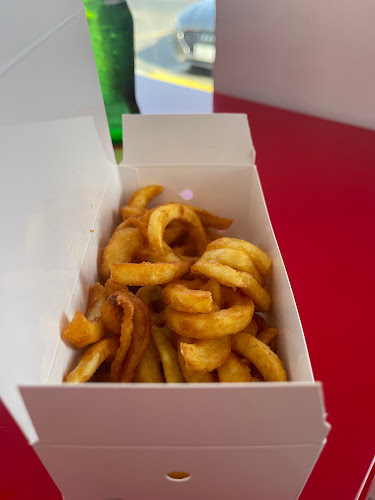 Opinii despre سومو سايز بيتزا în جدة - الضيافة