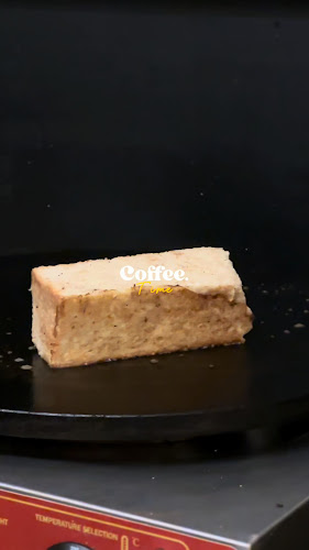 سلطانه مقابل قصر الأمير تم نقل الفرع القديم، تبوك