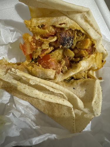 شاورما شاكر القديم - الضيافة