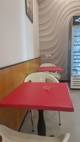 Opinii despre آيسكريم موڤنبيك în الرياض - الضيافة