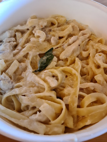 La Casa Pizza - الضيافة