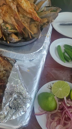 شاطئ الصيادالملز للمأكولات البحريه - الرياض