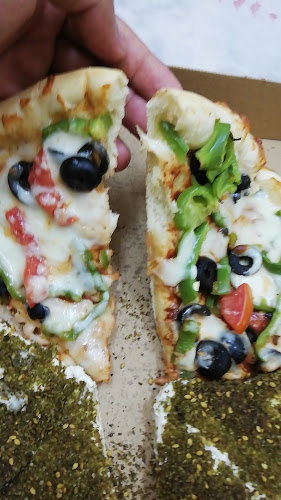 بيتزا ميلانو - الضيافة