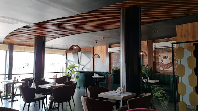 روز ستار كافيه