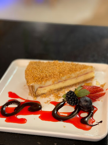 مزة عنب لاونج وكافيه