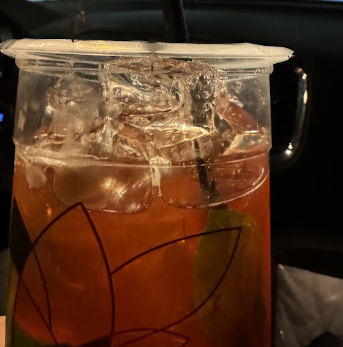 Opinii despre مانتوروز كافيه în الطائف - الضيافة