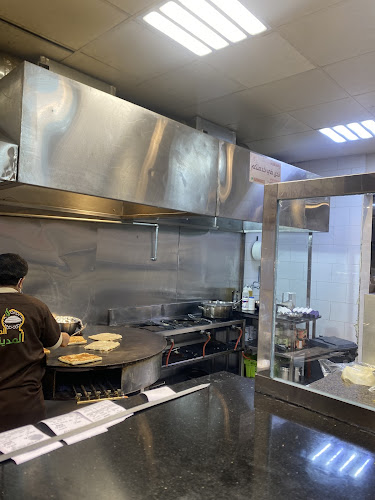 Comentarii opinii despre مطعم ومطبخ الطباخ المديني